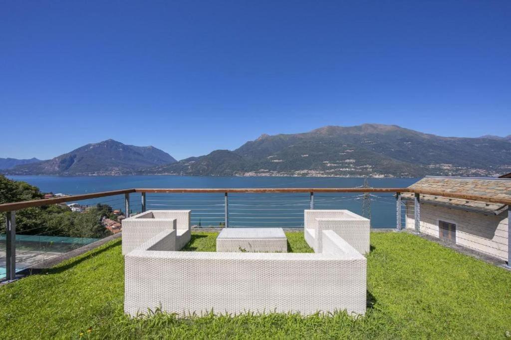 Poolside Apartment Cristina Bellano Eksteriør billede